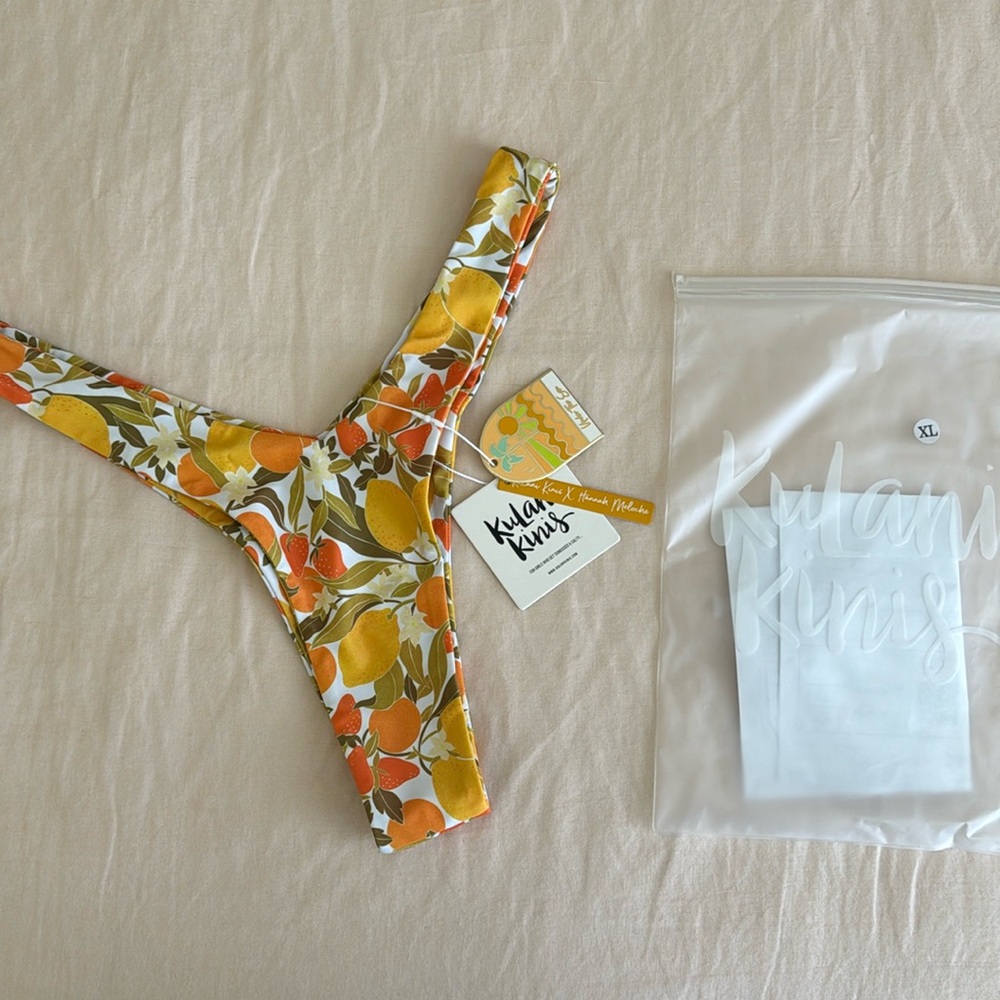 Kulani Kini’s limoncello Y bottoms